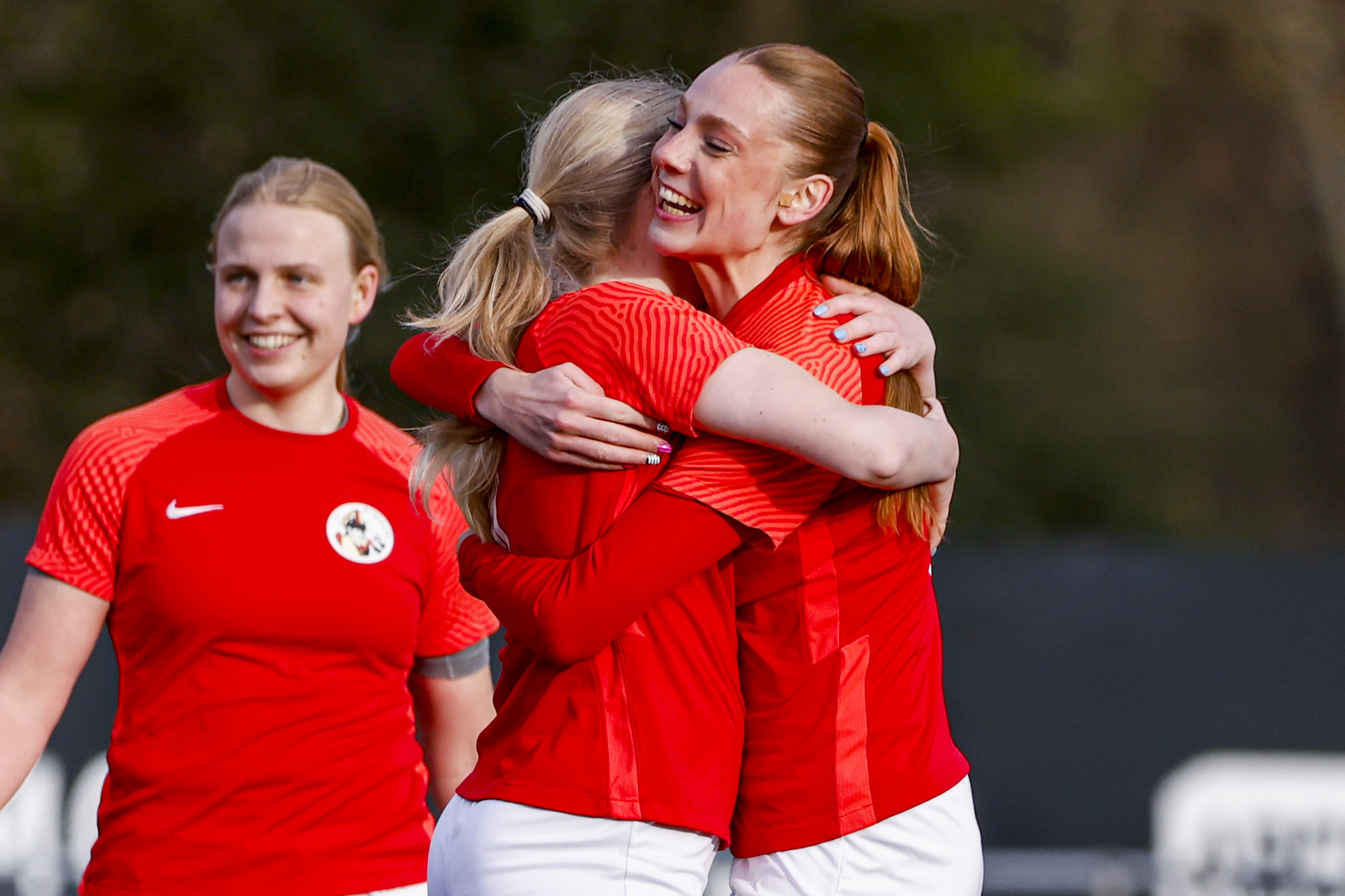 vrouwen 1, vrouwenvoetbal